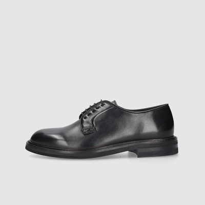 Durchgenähte Schuhe für Damen & Herren