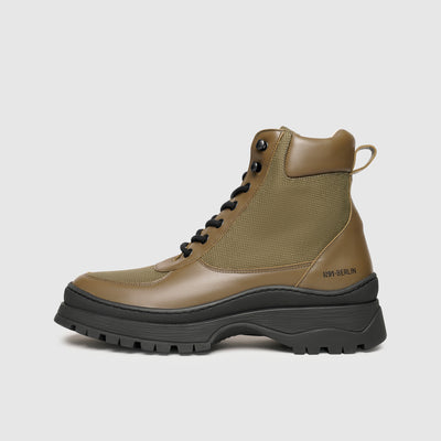 Braune Herren-Stiefel
